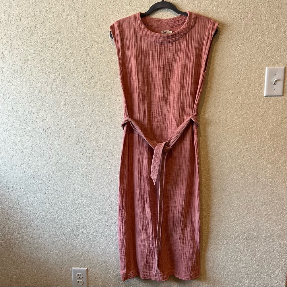 Faherty Pink Midi Dress - Picture 2 of 14